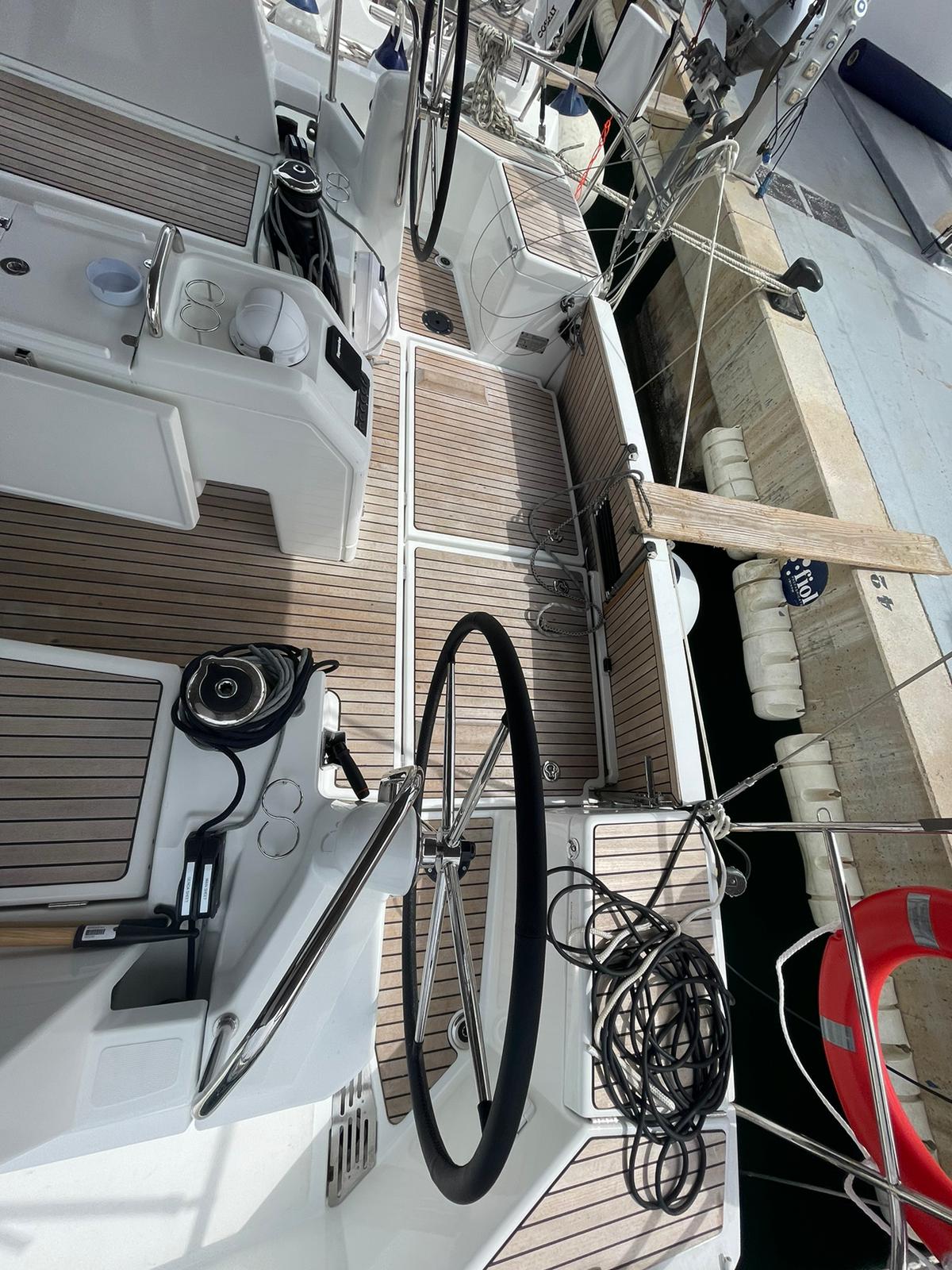 Sun Odyssey 440* — photo 33