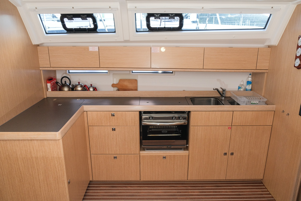 Bavaria Cruiser 46 — photo 13