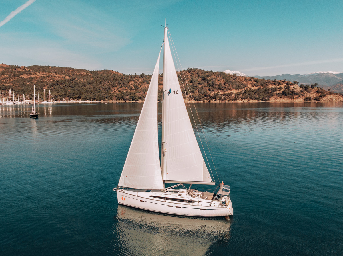 Bavaria Cruiser 46 — photo 4