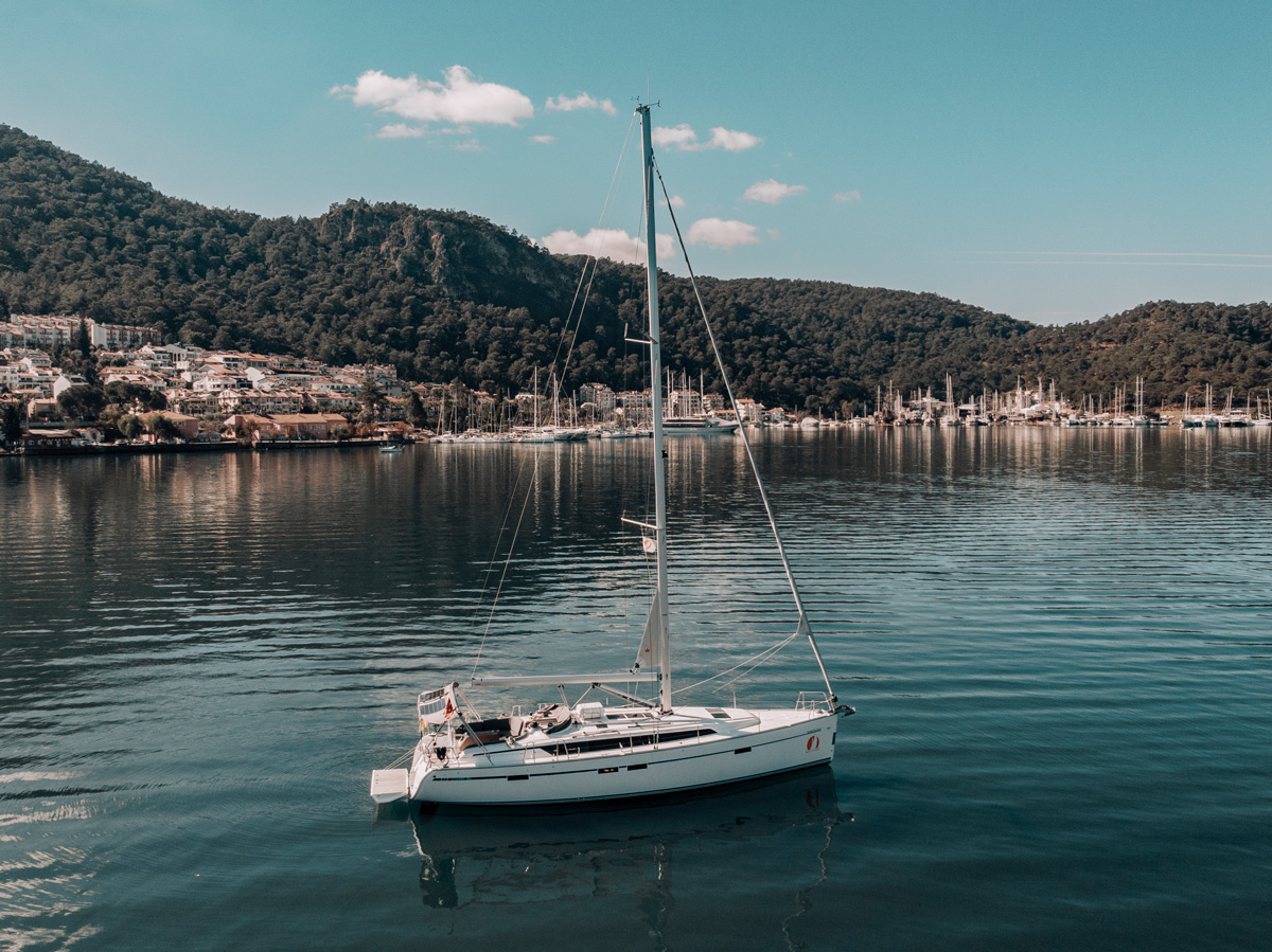 Bavaria Cruiser 46 — photo 7