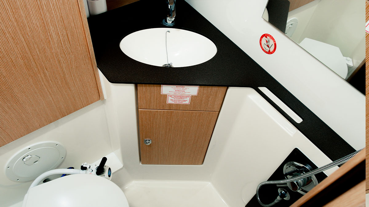 Bavaria Cruiser 46 — photo 3