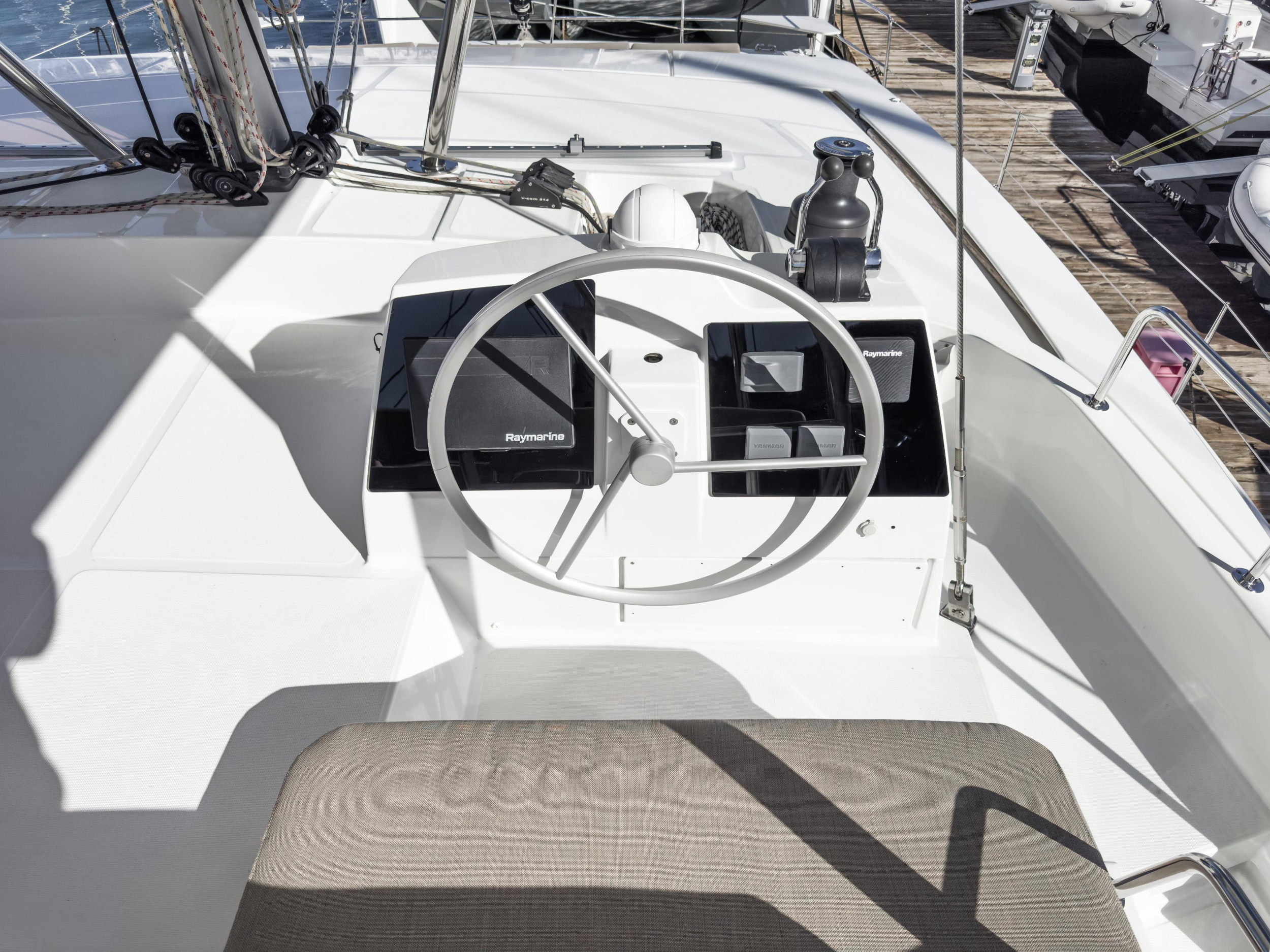 Bali 4.8 — photo 2