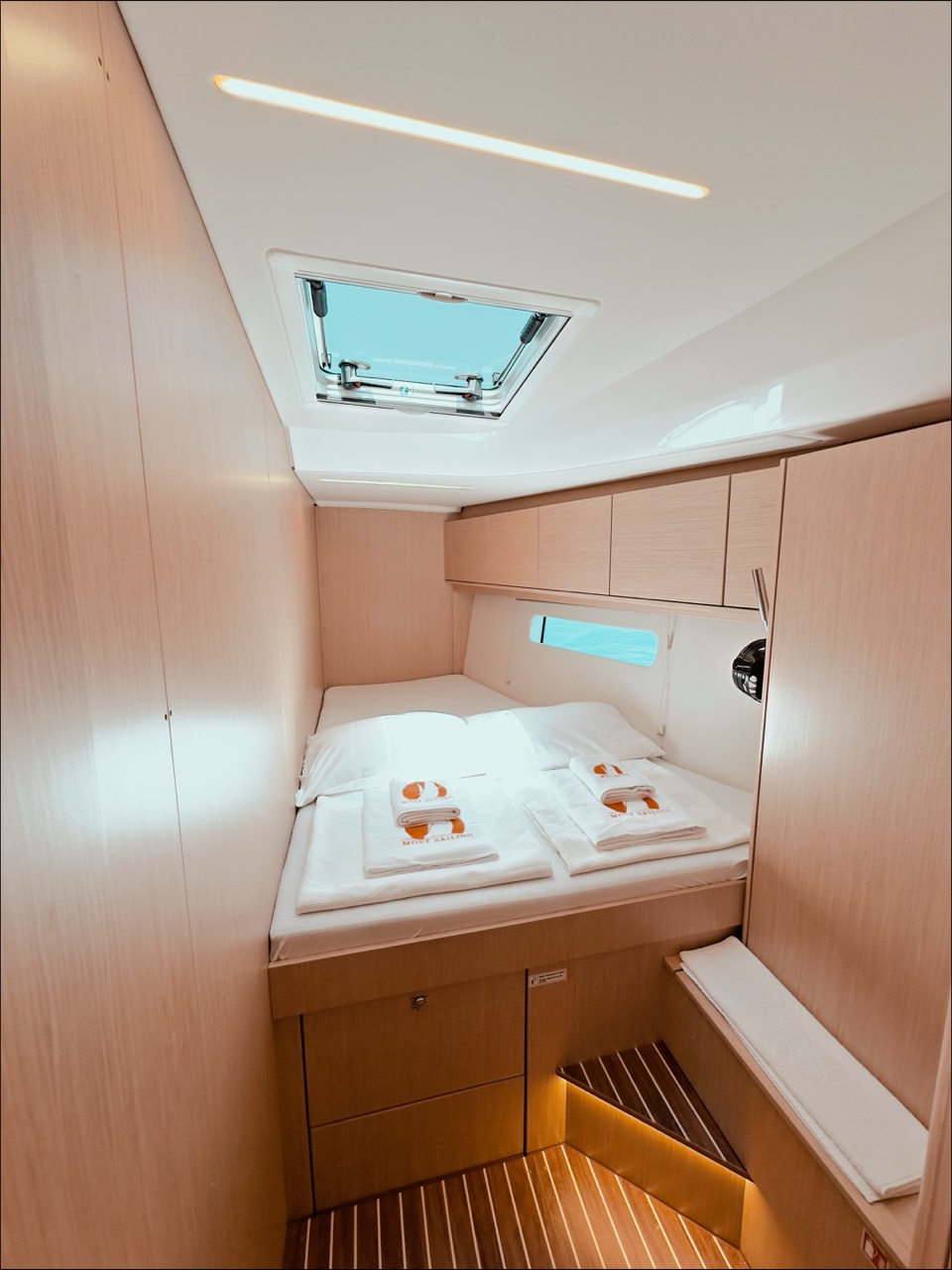 Bavaria C46 — photo 5