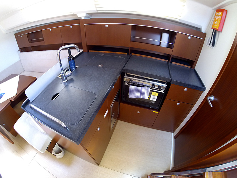 Hanse 385 — photo 2