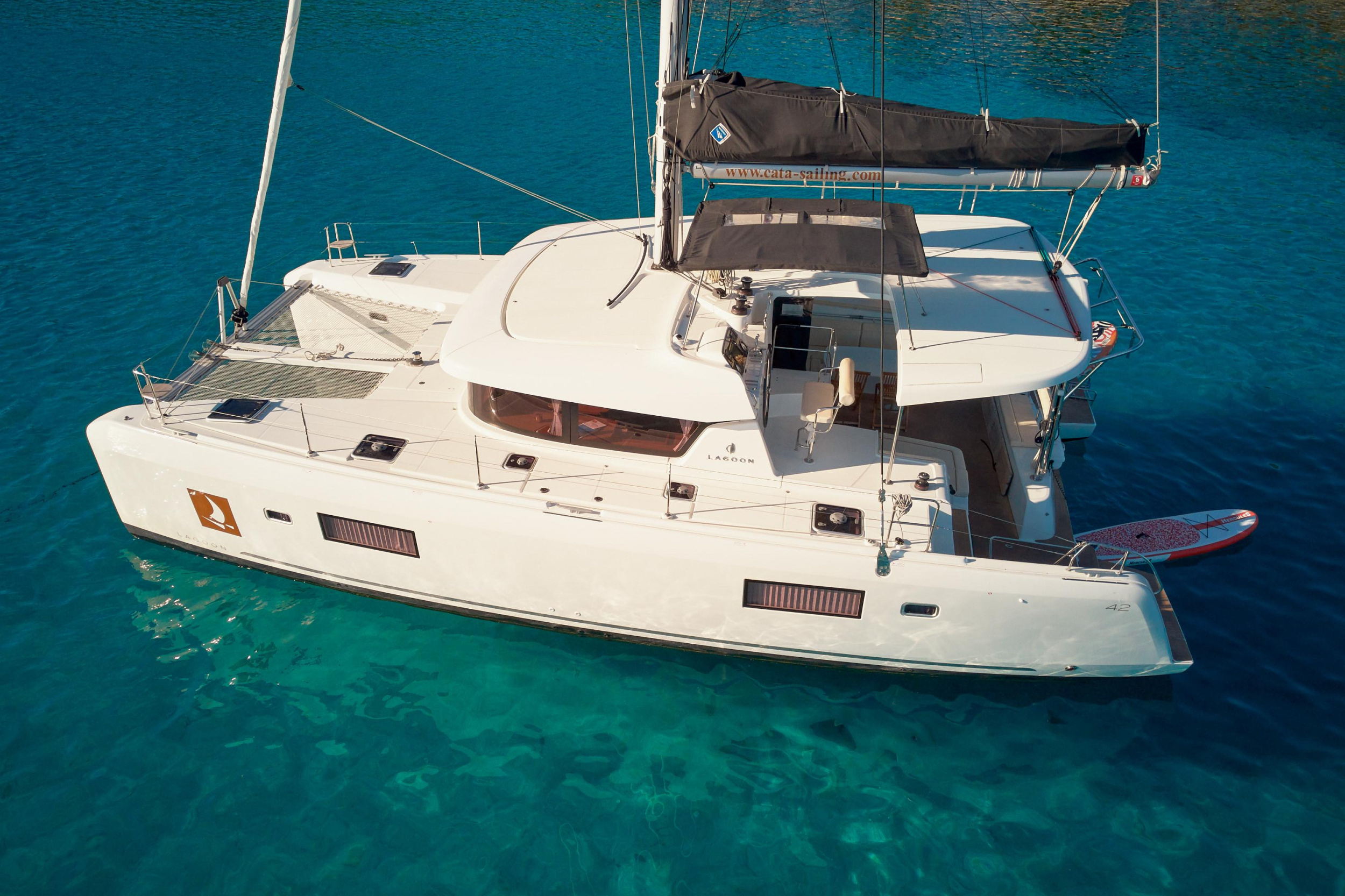 Lagoon 42 — photo 16