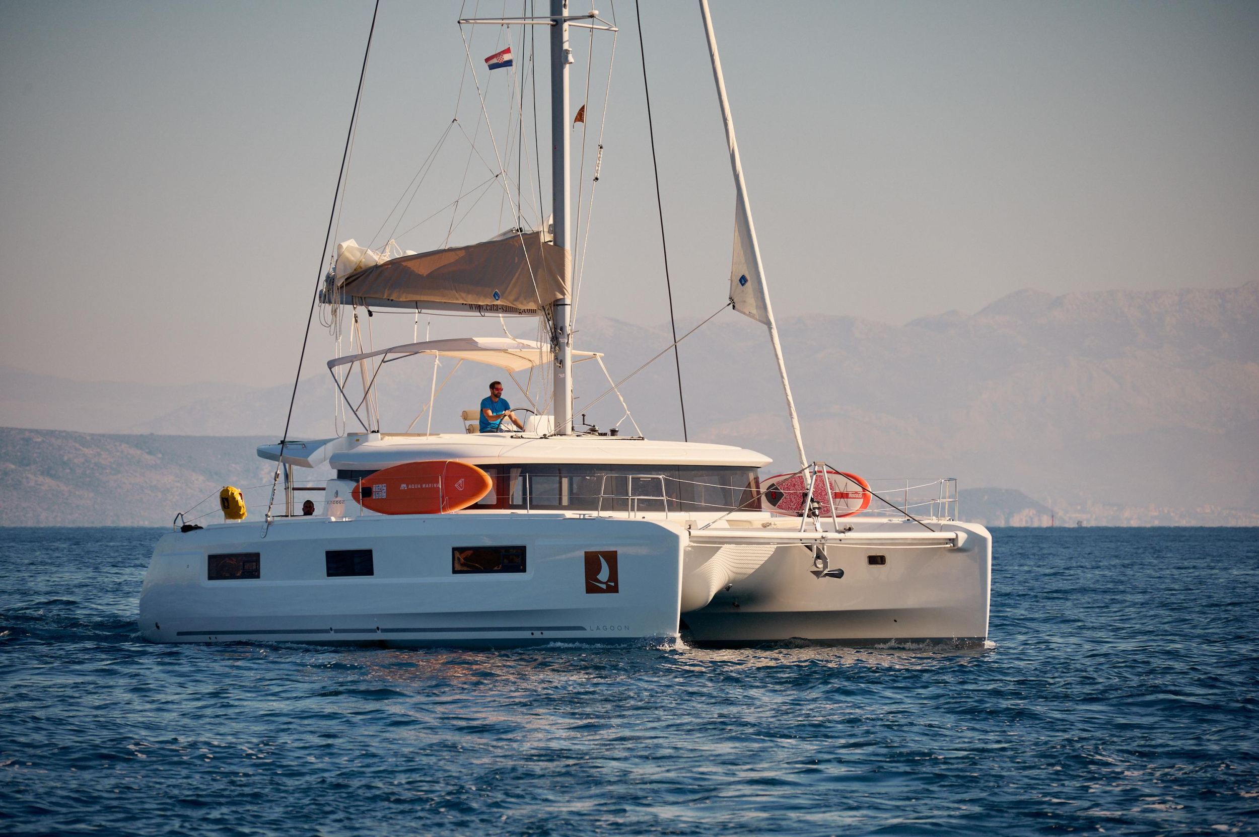 Lagoon 46 — photo 23