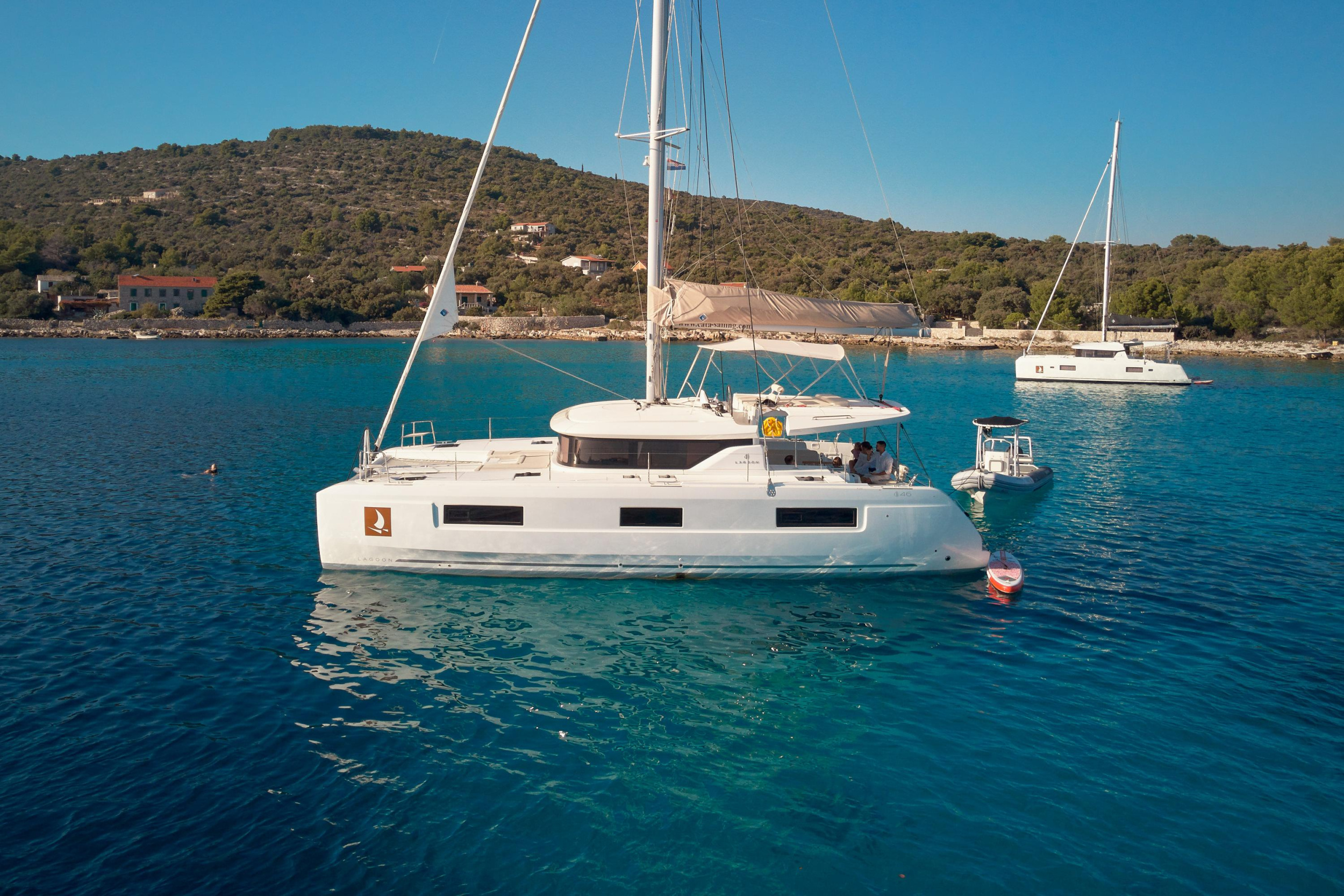 Lagoon 46 — photo 13