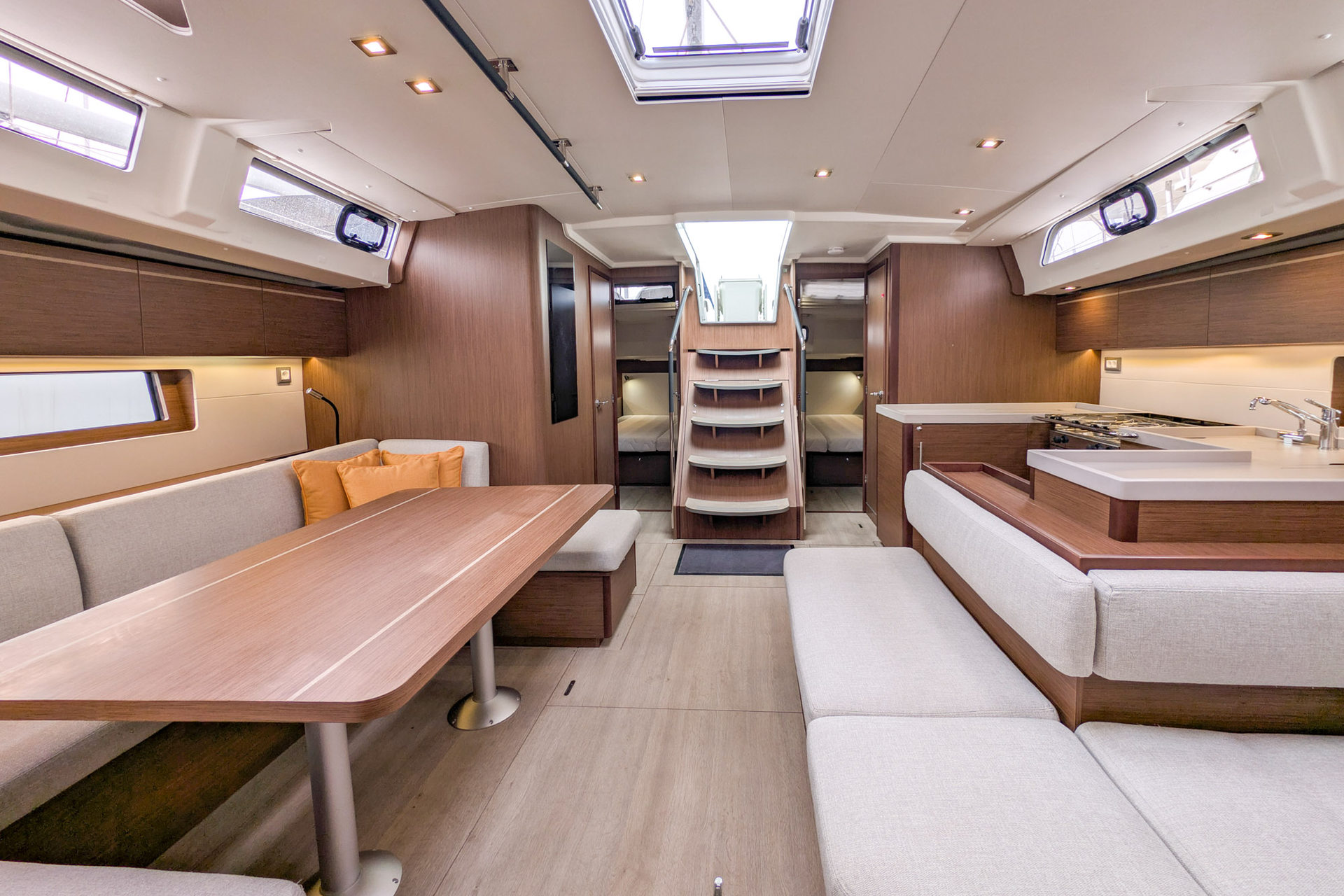 Oceanis 51.1 — photo 12