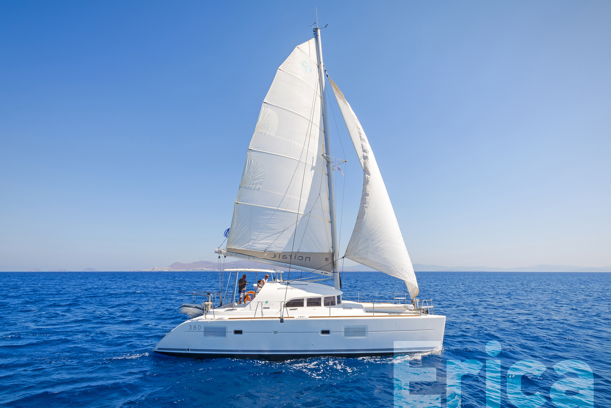 Lagoon 380 S2 — photo 8