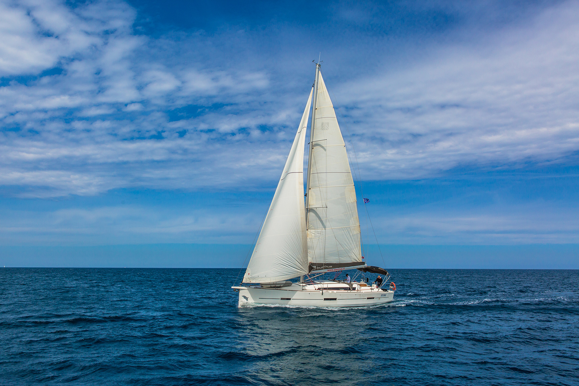 Dufour 460 — photo 1