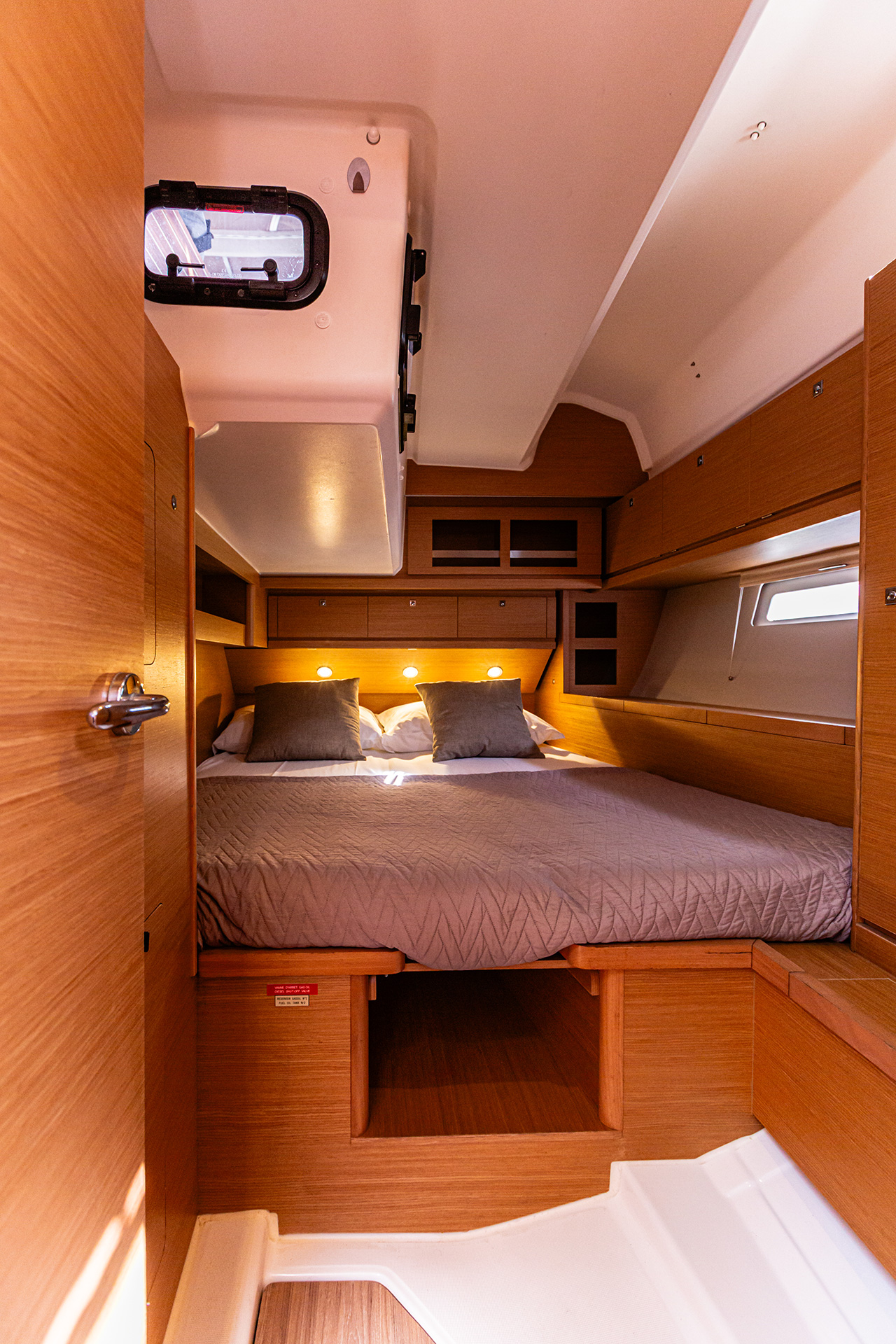 Dufour 520 Grand Large — photo 7