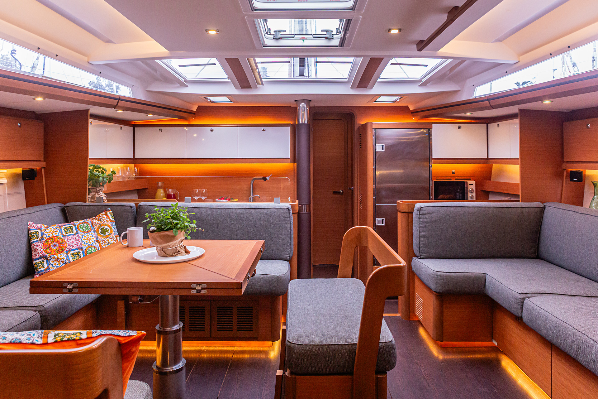 Dufour 56 Exclusive 250 L — photo 12