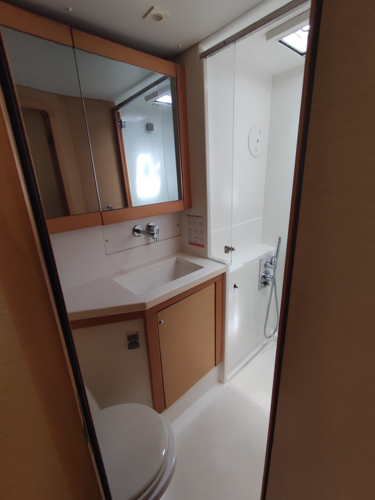 Lagoon 450 SporTop — photo 28