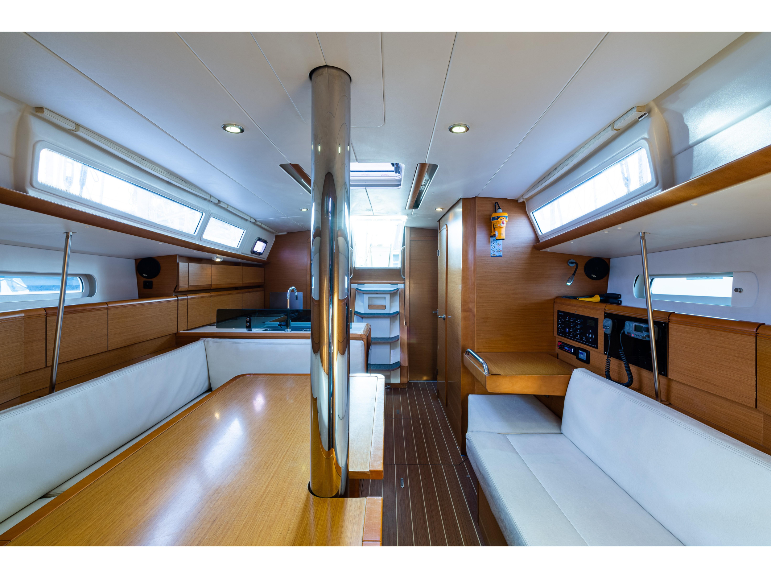 Jeanneau Sun Odyssey 379 — photo 8