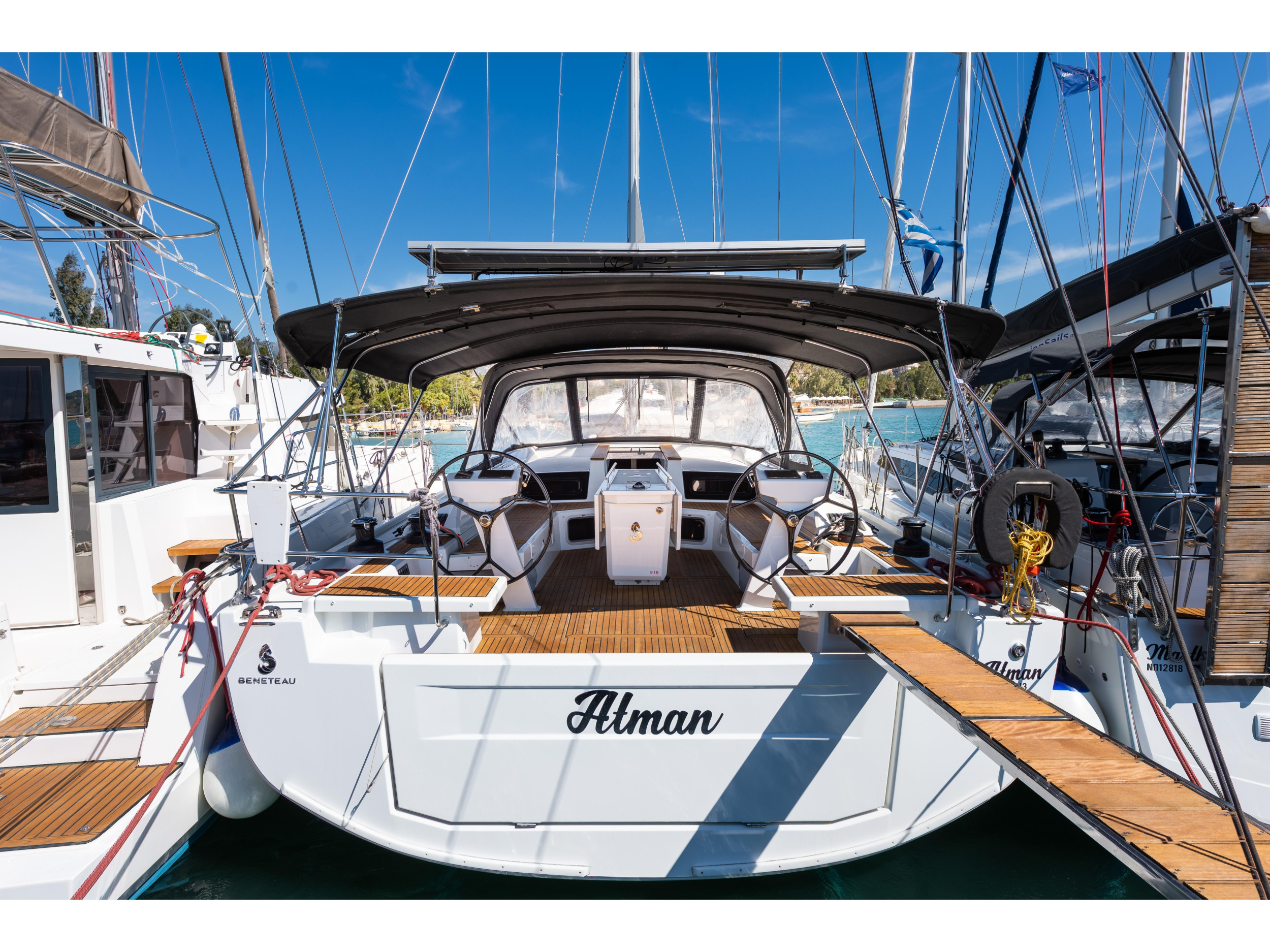 Oceanis 51.1 — photo 1