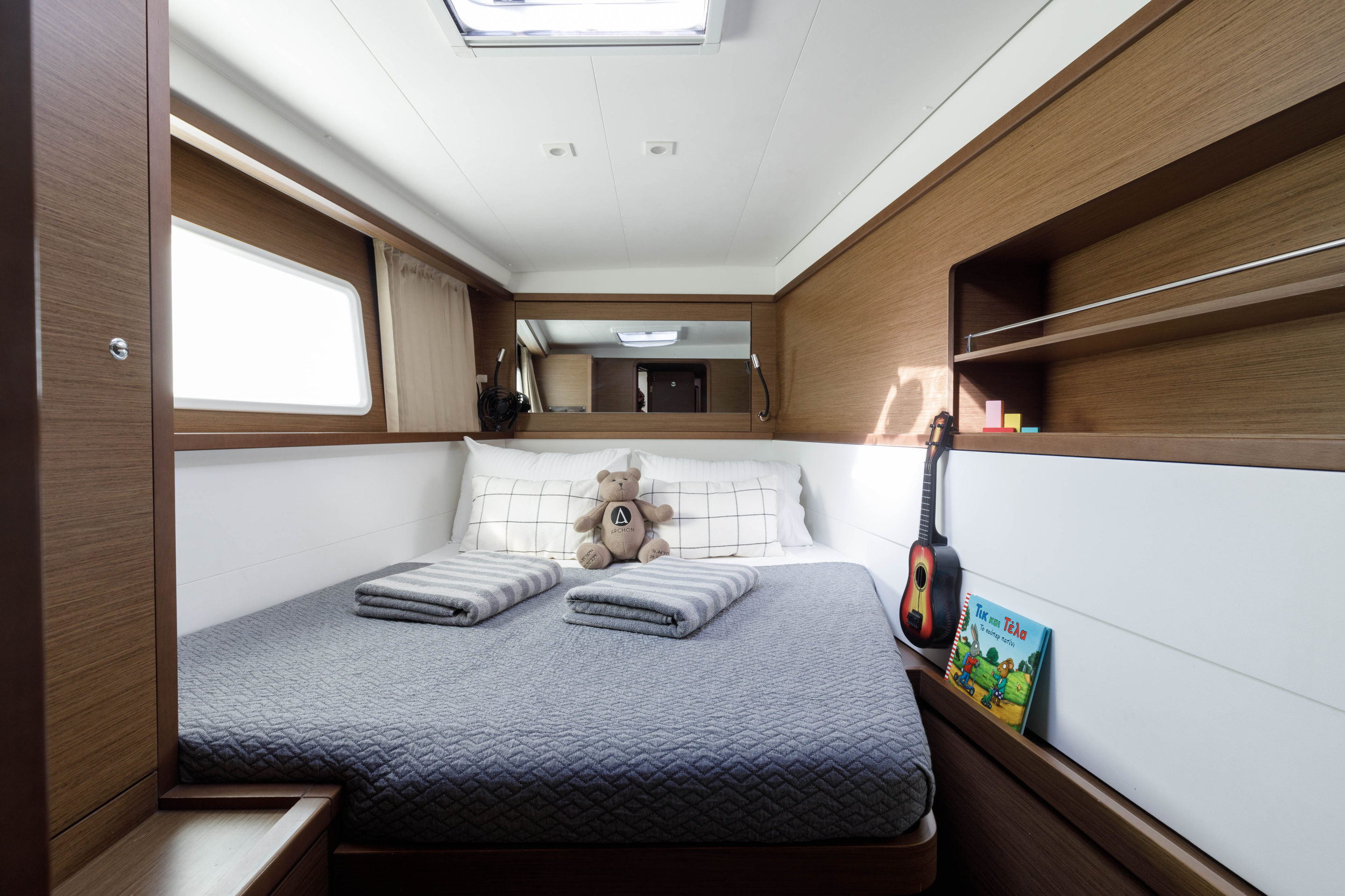 Lagoon 450 Flybridge — photo 5