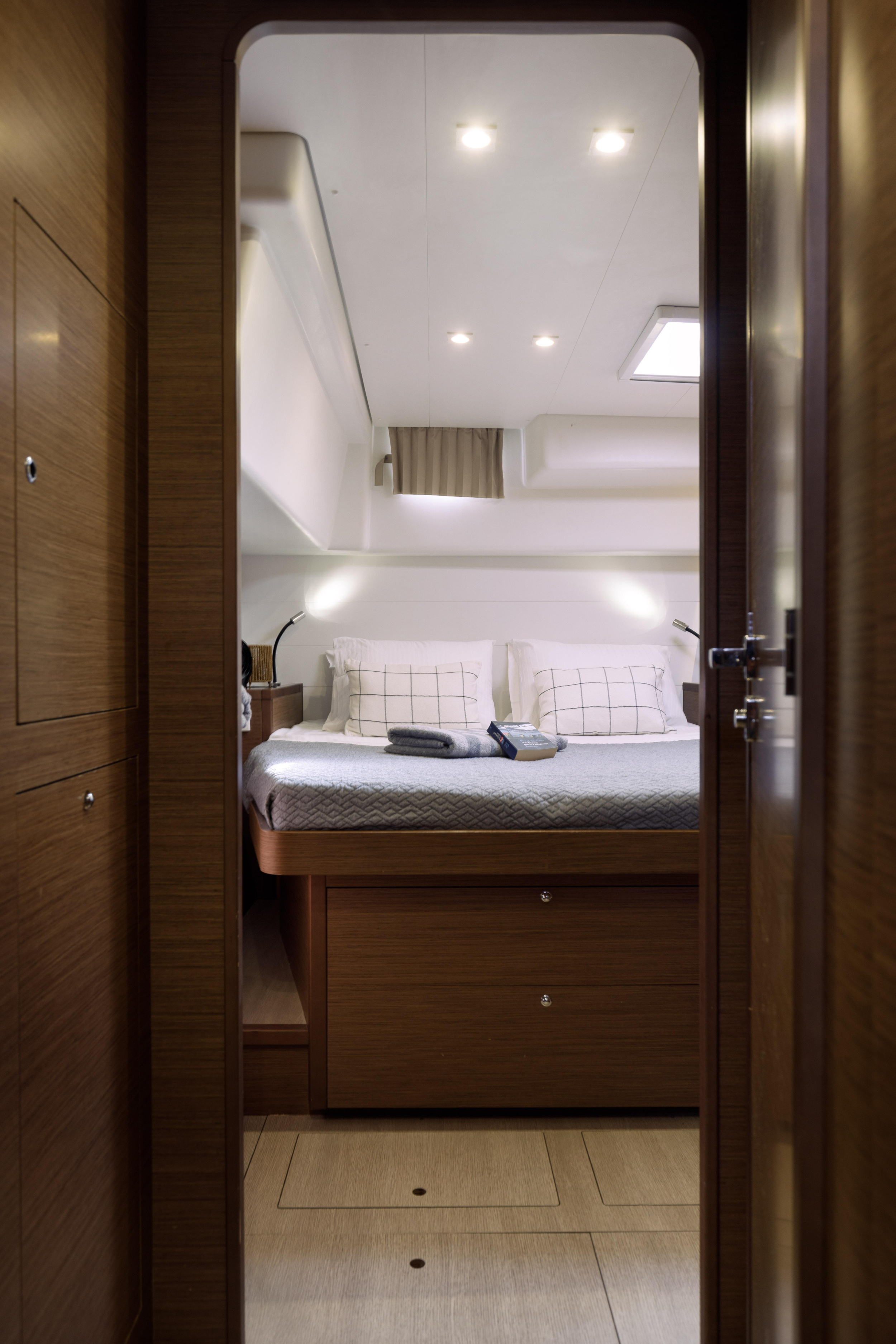 Lagoon 450 Flybridge — photo 10