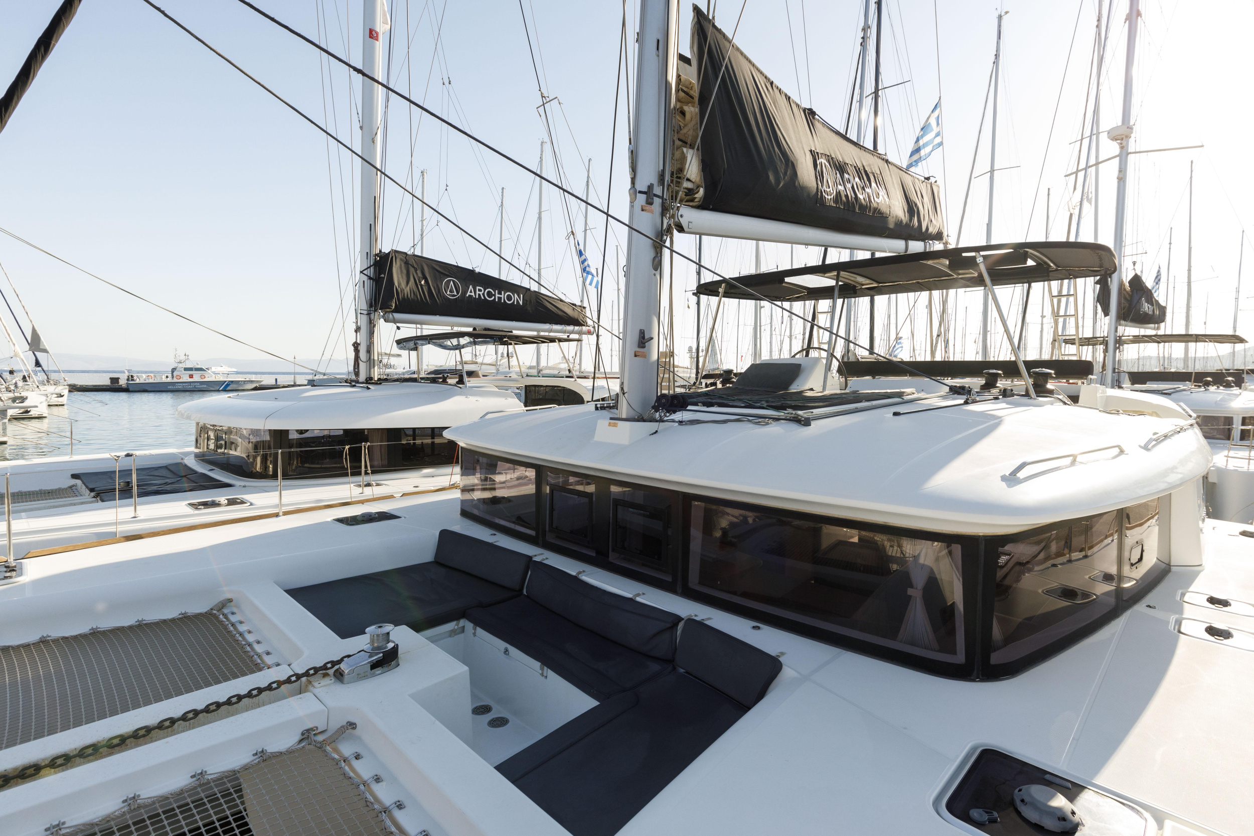Lagoon 450 Flybridge — photo 18