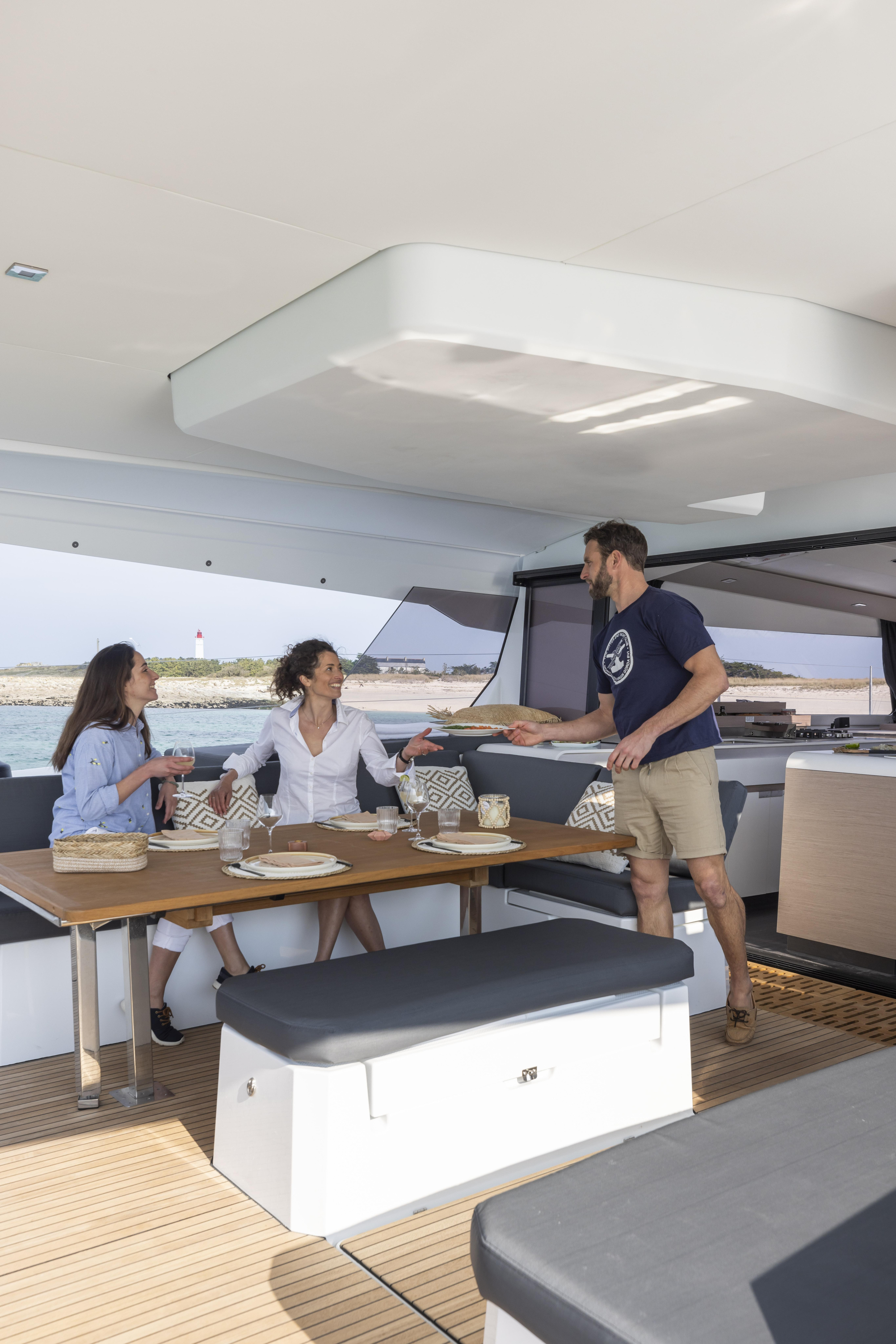 Aura 51 - 6 cabins — photo 14