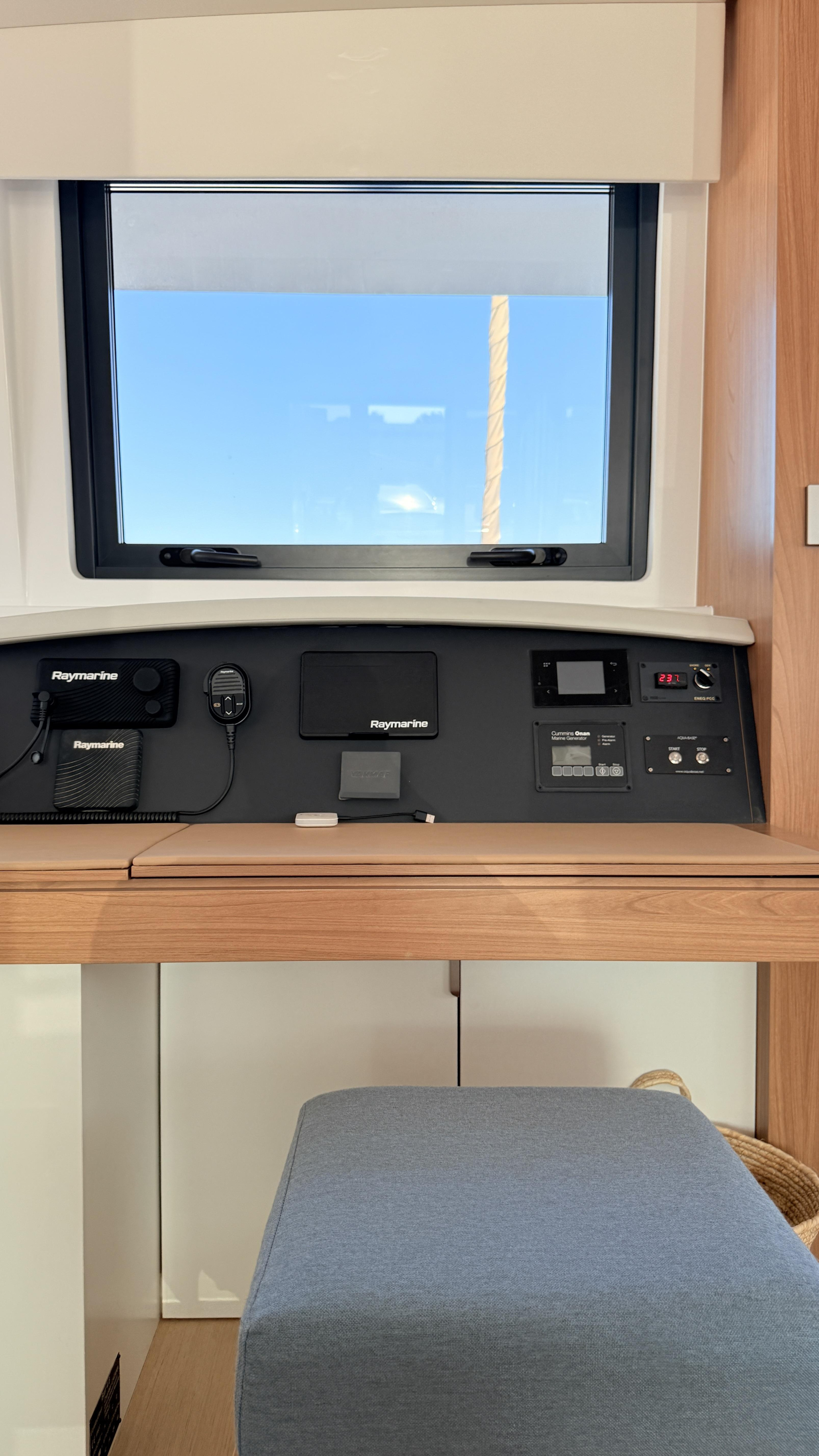 Bali 4.8 (4 cab +1) — photo 22