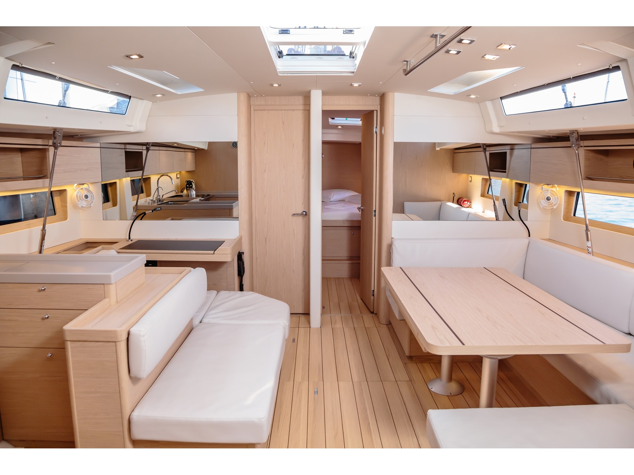 Oceanis 51.1 — photo 7
