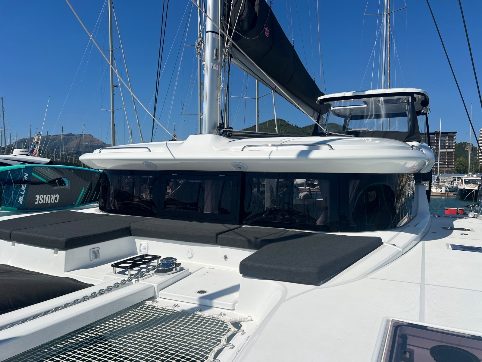 Lagoon 43 — photo 9