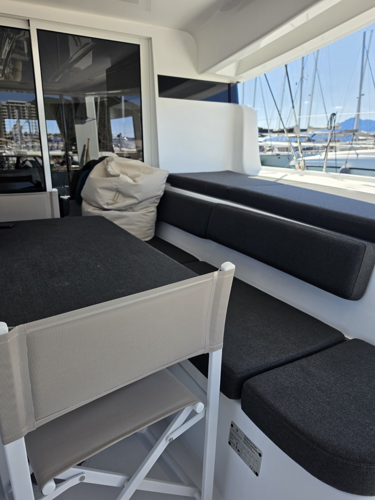 Lagoon 43 — photo 19