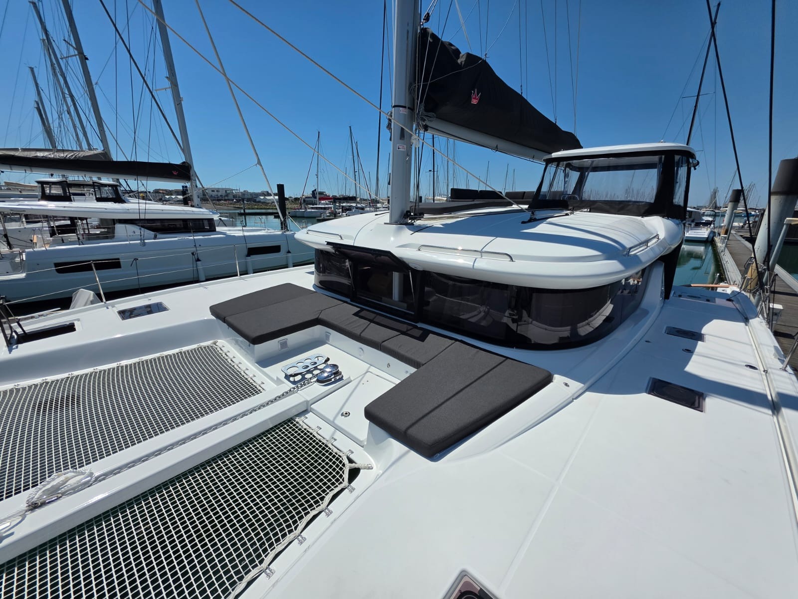 Lagoon 43 — photo 12