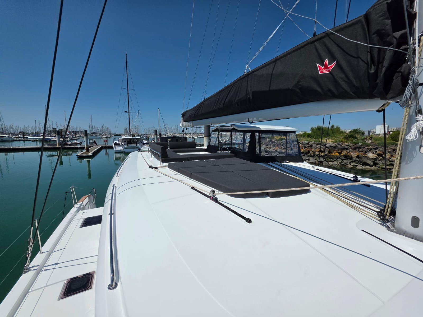 Lagoon 43 — photo 33