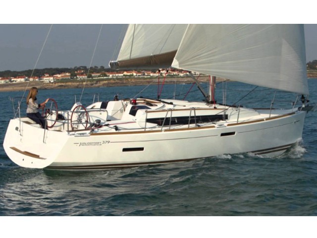 Sun Odyssey 379 — photo 1