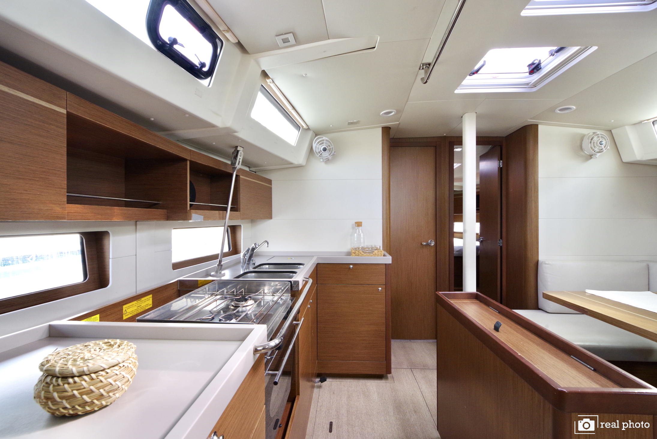 Oceanis 46.1 — photo 8