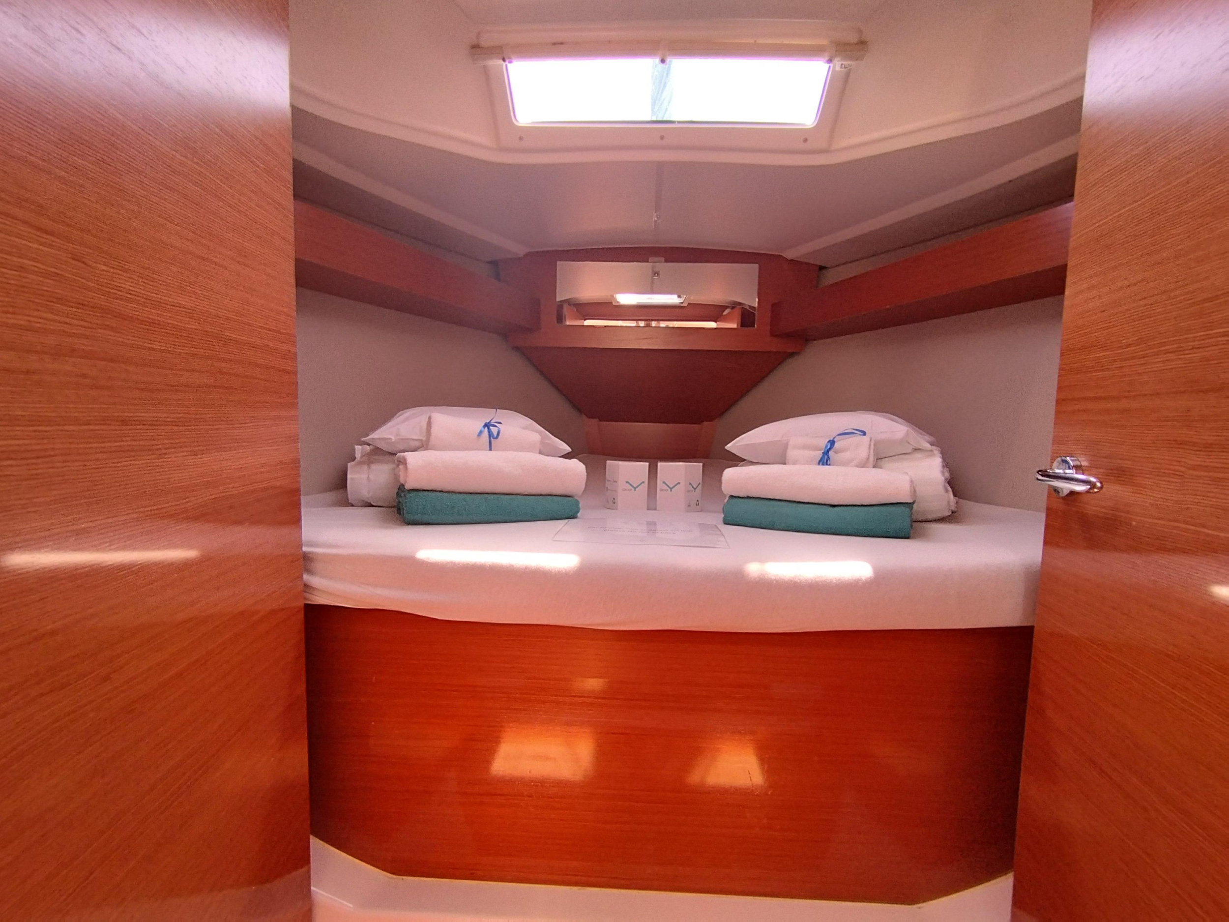 Dufour 360 GL — photo 7