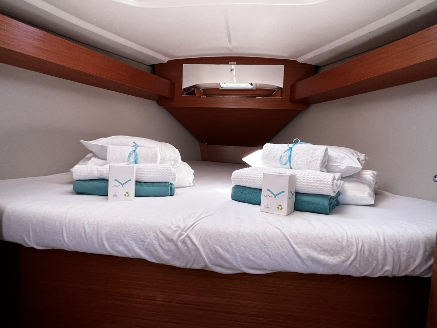 Dufour 360 GL — photo 14