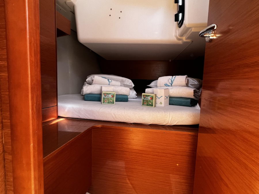 Dufour 360 GL — photo 23