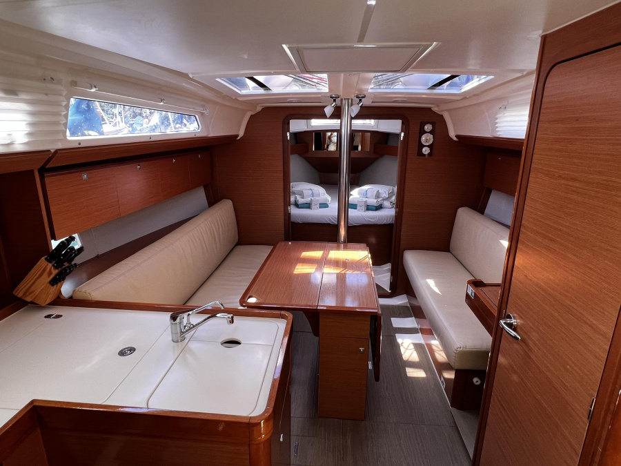 Dufour 360 GL — photo 26