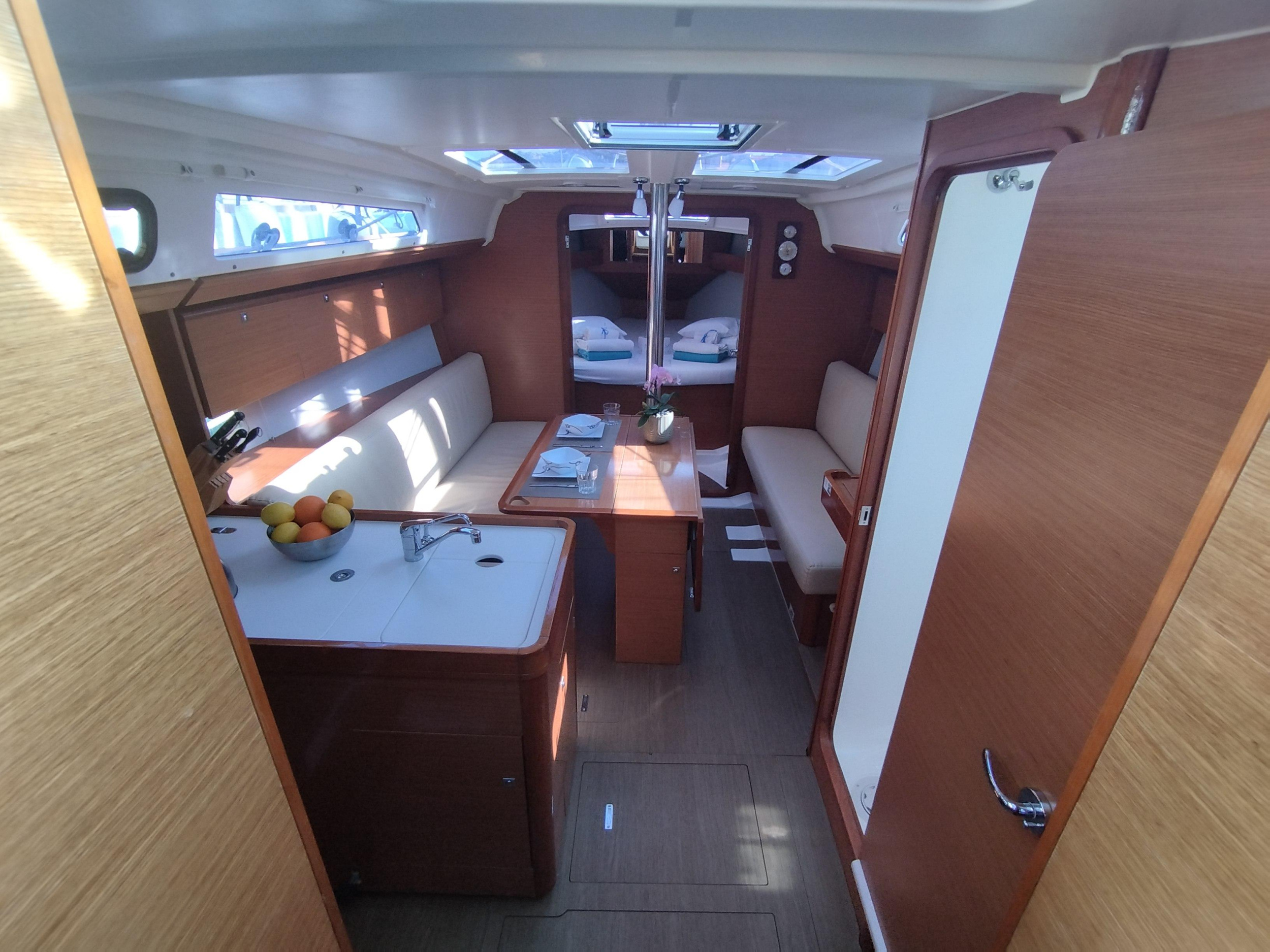 Dufour 360 GL — photo 20