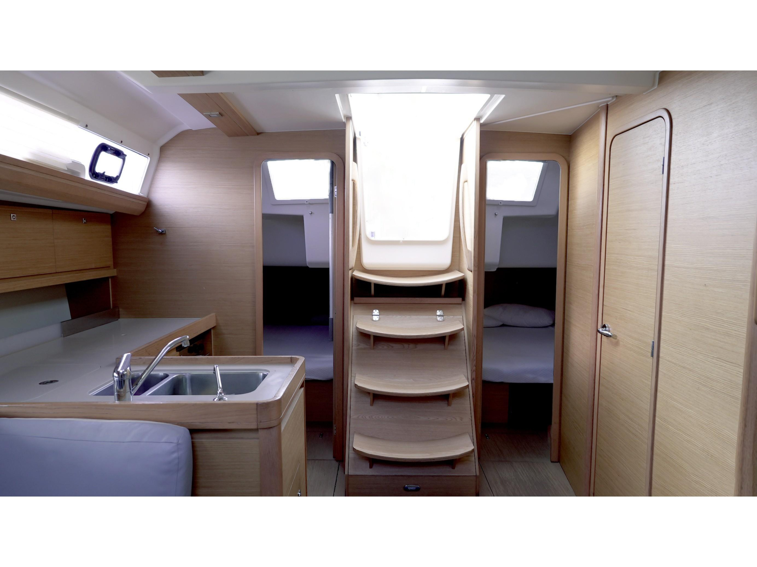 Dufour 412 Grand large — photo 22