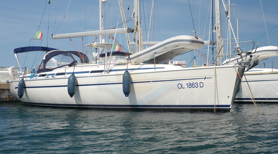 Bavaria 38 — photo 9