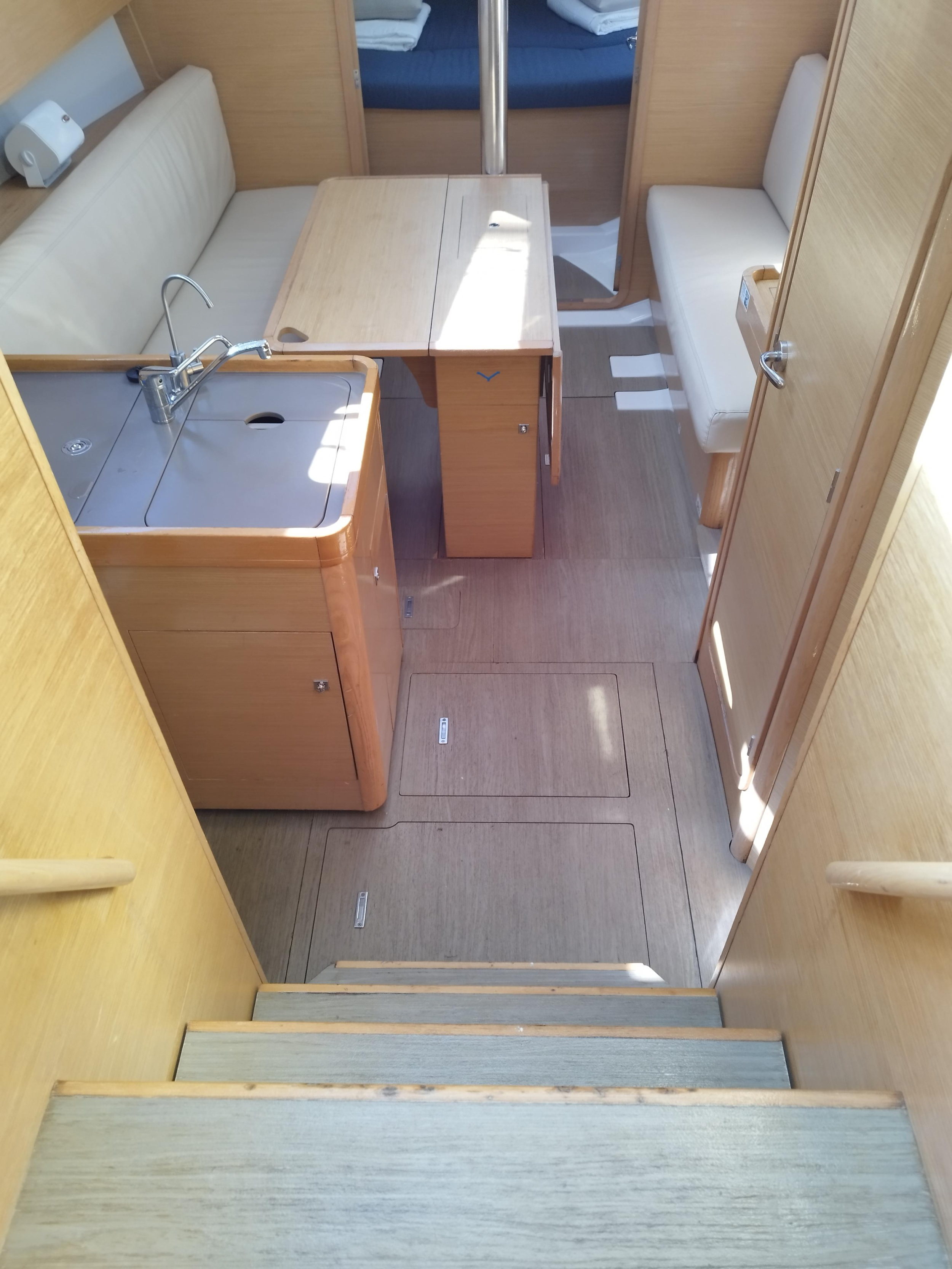Dufour 360 GL — photo 4