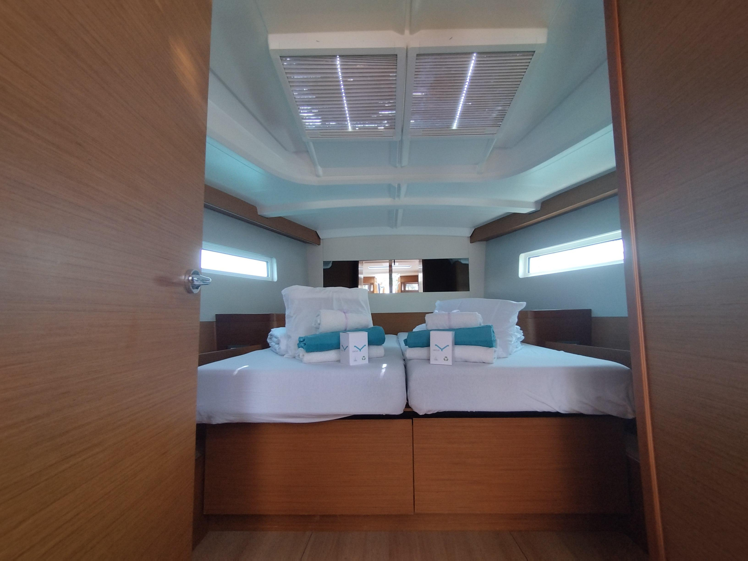 Dufour 390 Grand Large — photo 6
