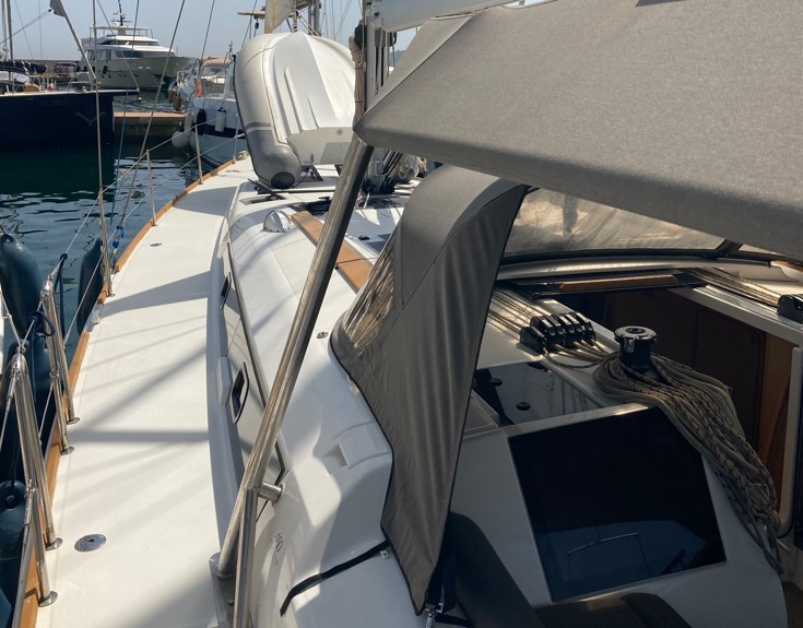 Dufour 460 Grand Large 5Cab — photo 16