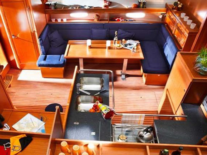 Bavaria 51 Cruiser — photo 5