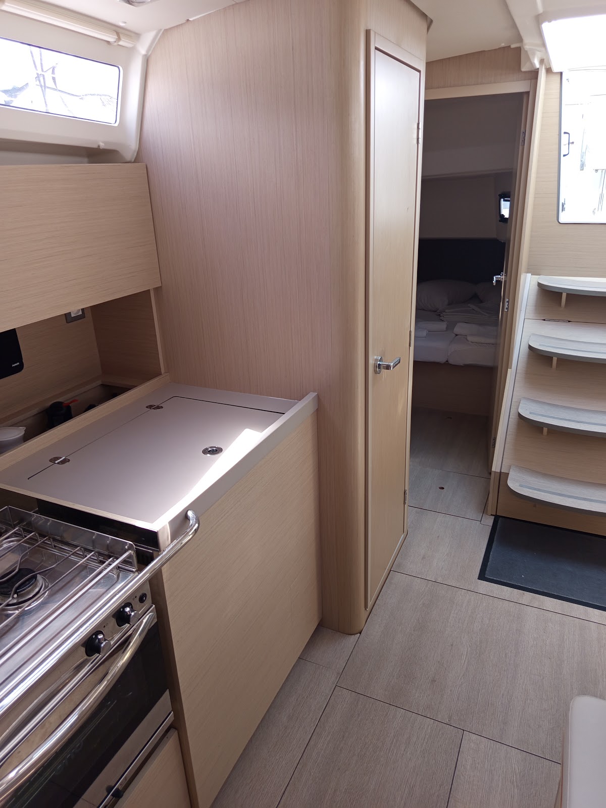 Oceanis 37.1 — photo 14