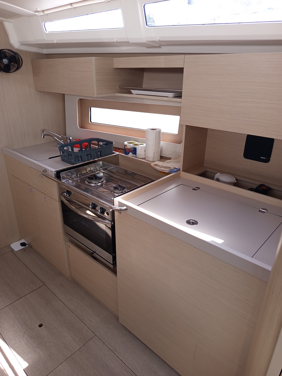 Oceanis 37.1 — photo 11