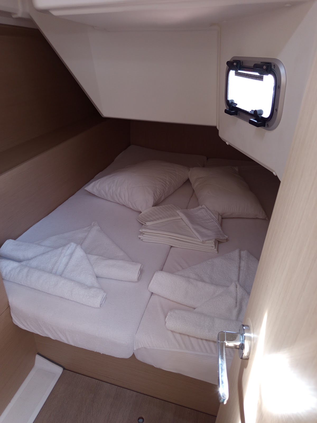 Oceanis 37.1 — photo 10
