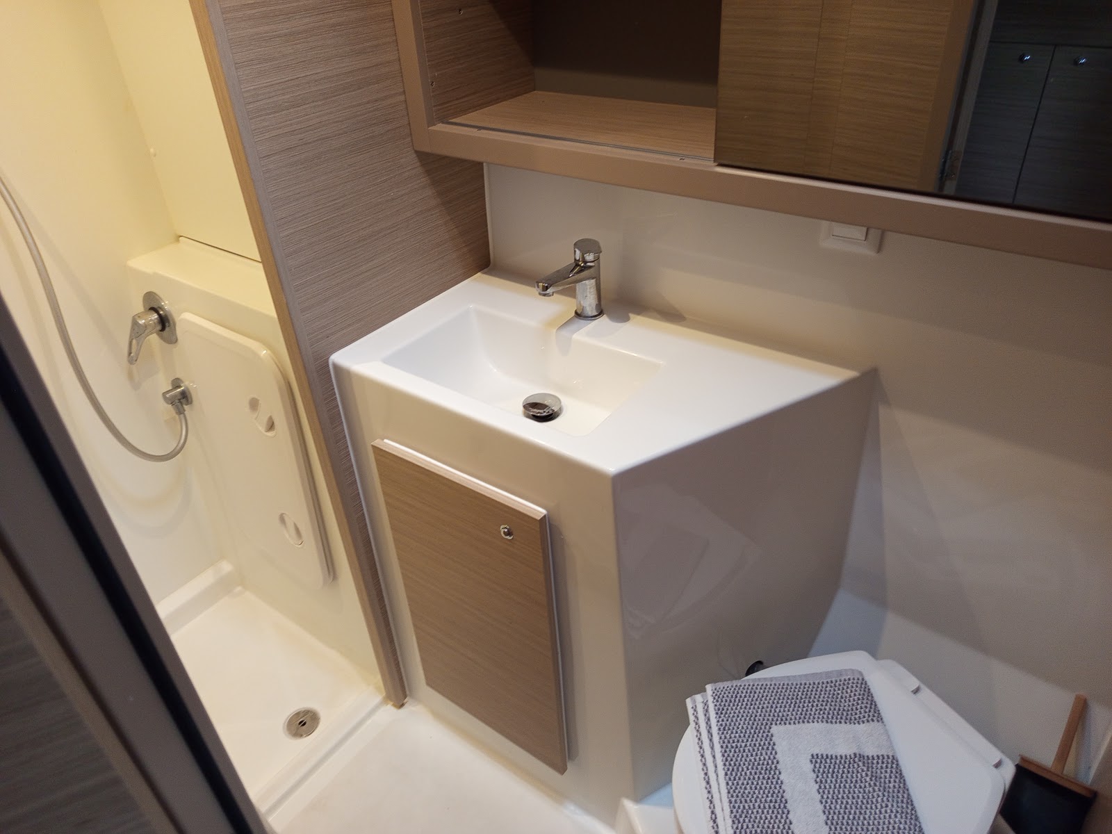 Lagoon 42 — photo 12