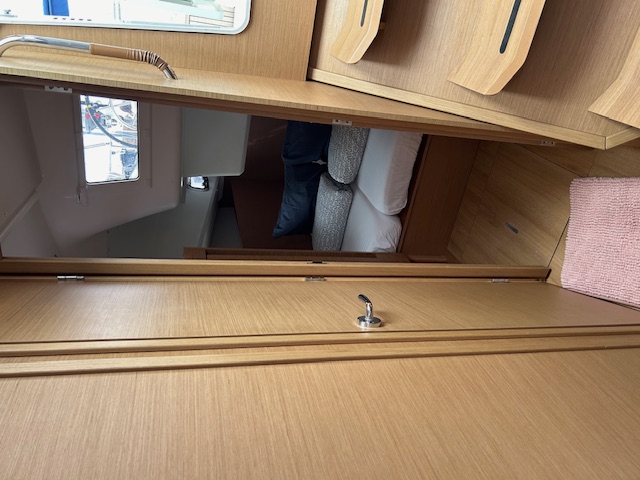 Sun Odyssey 410 — photo 6