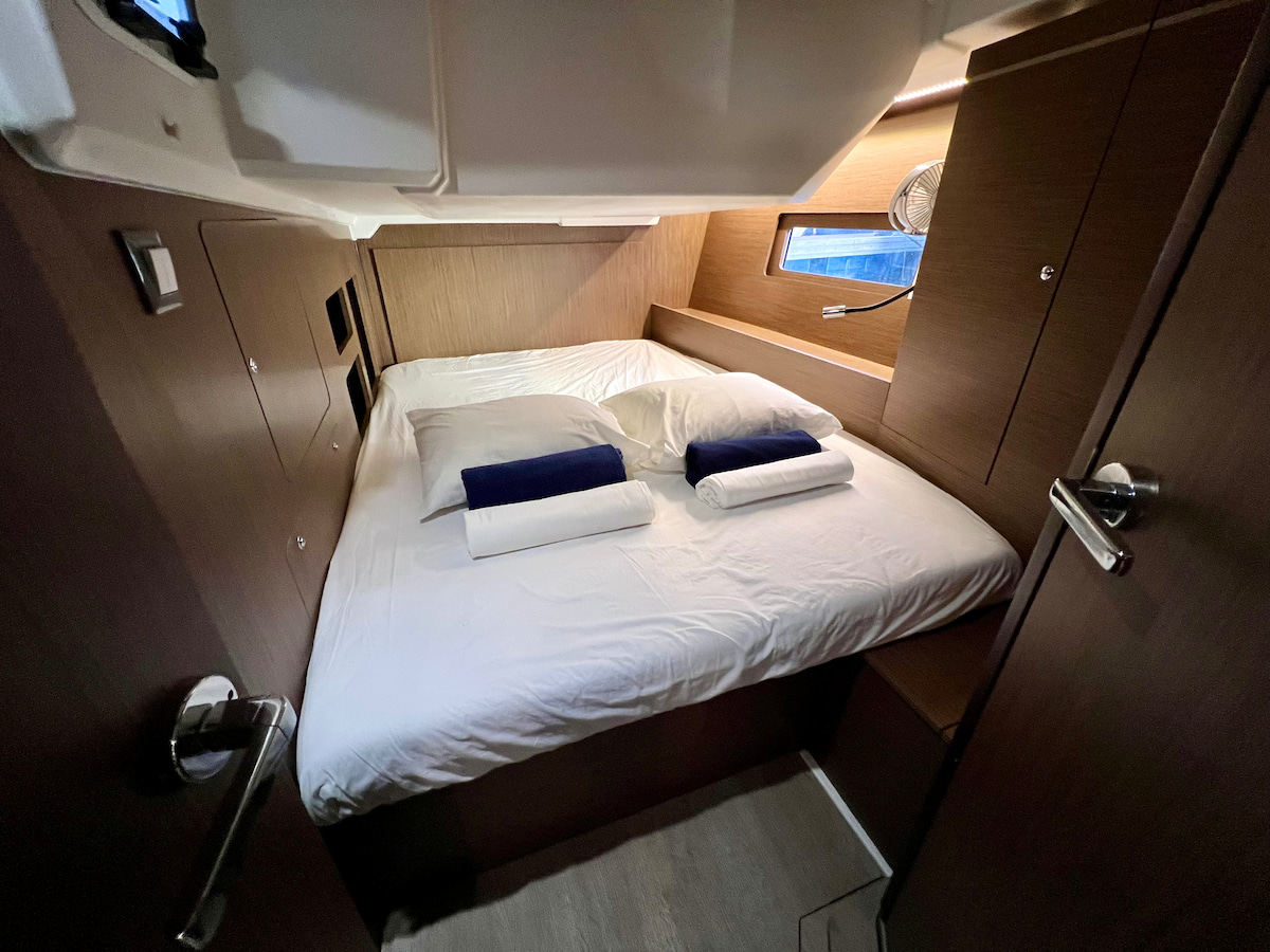 Oceanis 46.1 — photo 12