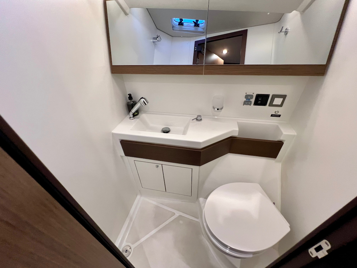 Oceanis 46.1 — photo 4