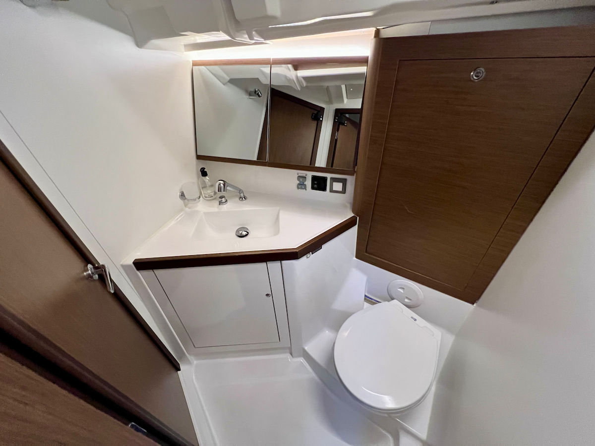 Oceanis 46.1 — photo 8